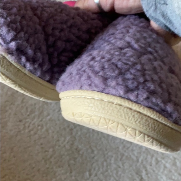 NEW UO Sherpa hard sole slippers unisex - Picture 8 of 11